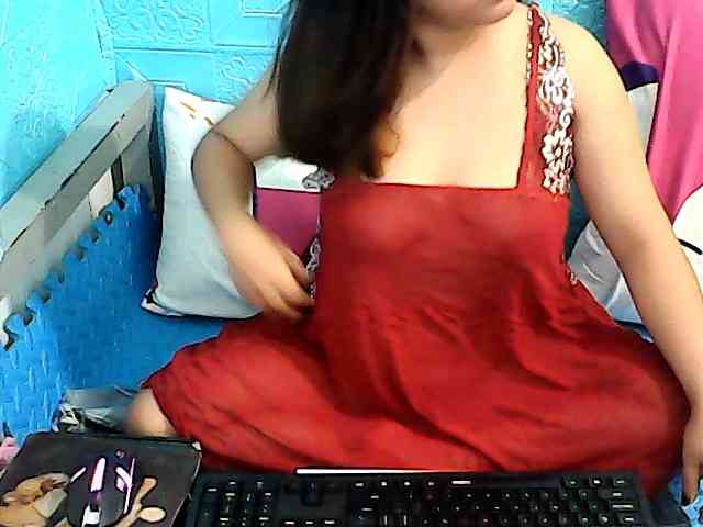 ShailaJeen webcam