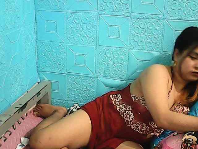 ShailaJeen webcam