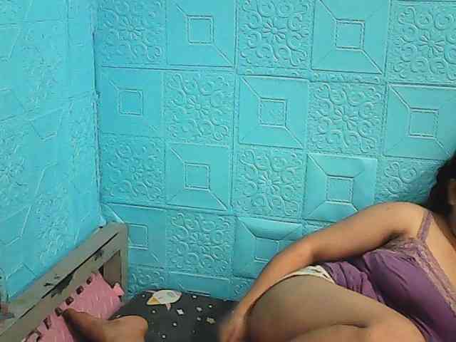 ShailaJeen webcam