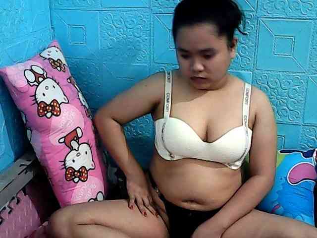 ShailaJeen webcam