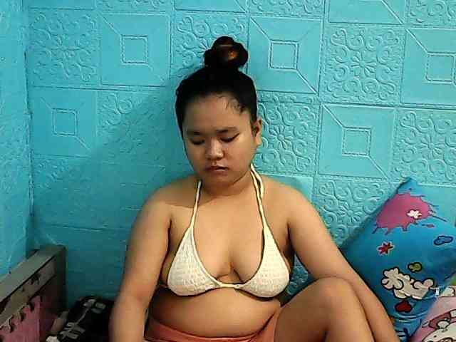 ShailaJeen webcam
