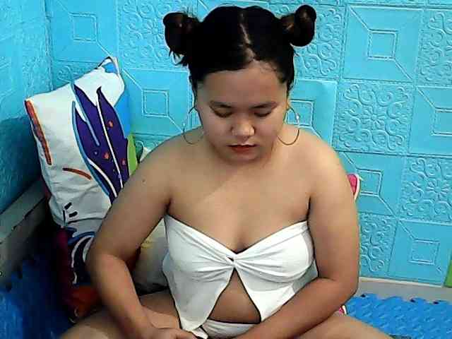 ShailaJeen webcam