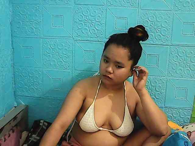 ShailaJeen webcam