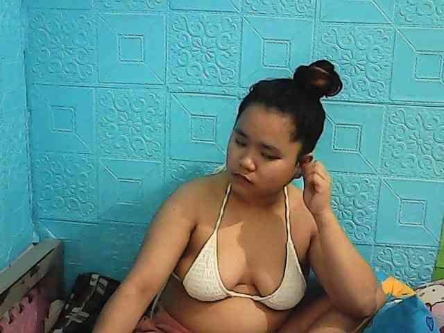 ShailaJeen webcam