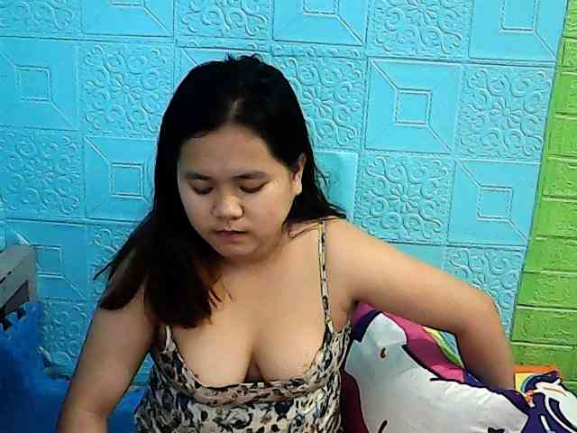 ShailaJeen webcam