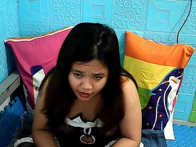 ShailaJeen webcam