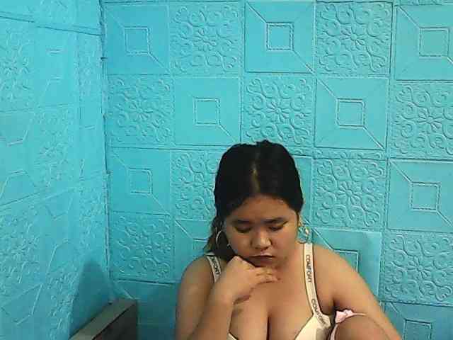 ShailaJeen webcam