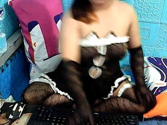 ShailaJeen webcam