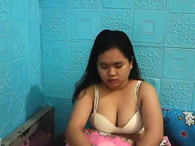 ShailaJeen webcam