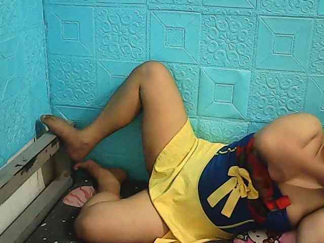 ShailaJeen webcam