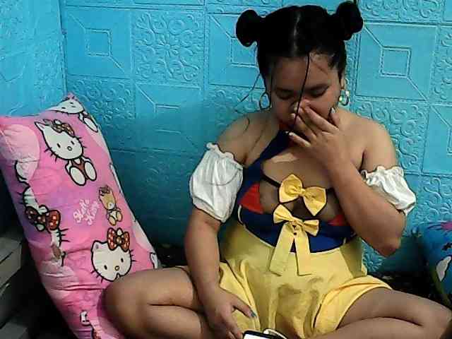ShailaJeen webcam