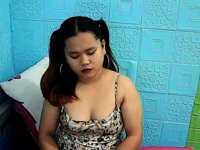 ShailaJeen webcam