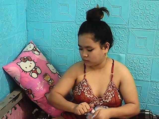 ShailaJeen webcam