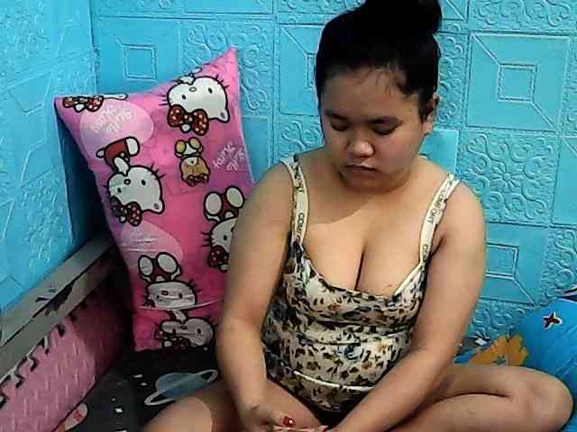 ShailaJeen webcam