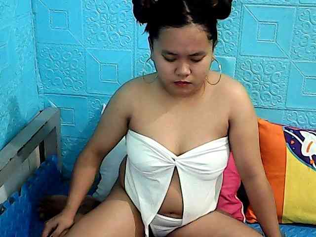 ShailaJeen webcam