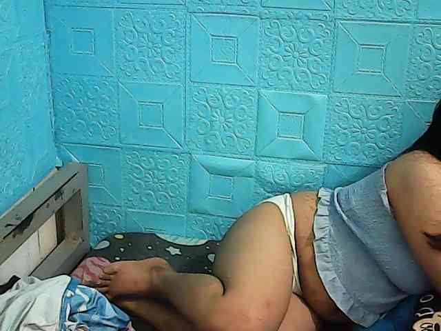 ShailaJeen webcam