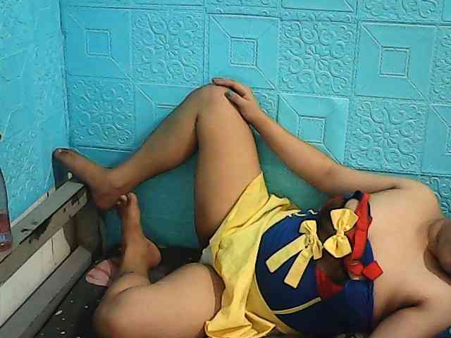 ShailaJeen webcam