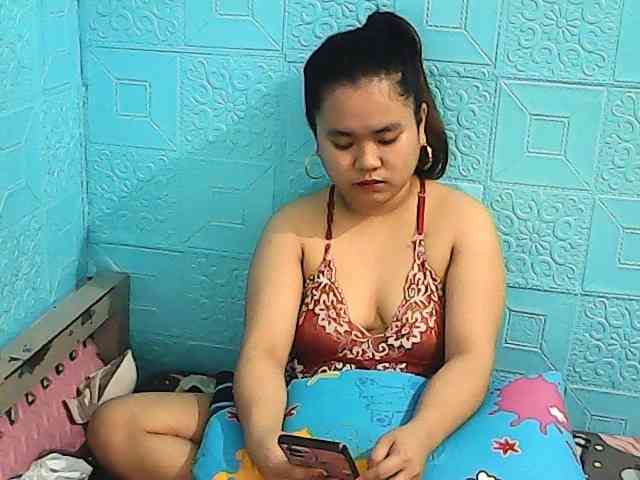 ShailaJeen webcam