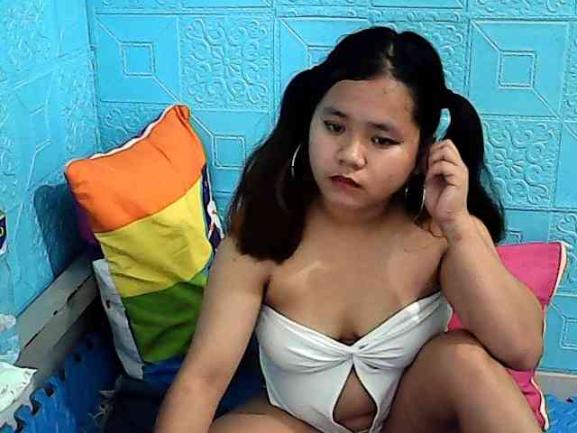 ShailaJeen webcam