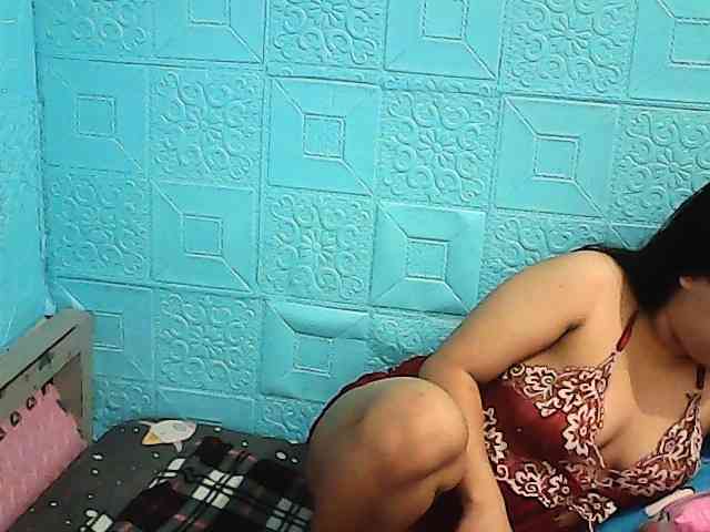 ShailaJeen webcam