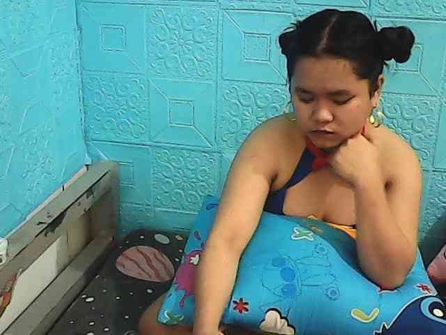 ShailaJeen webcam