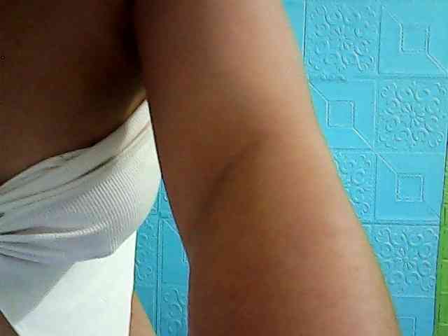 ShailaJeen webcam