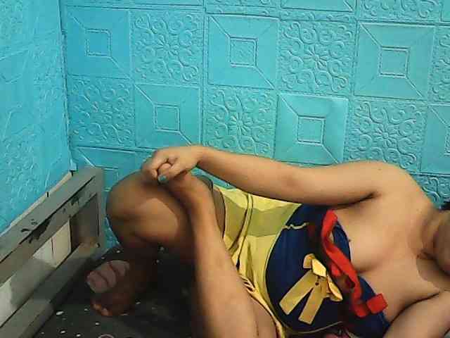 ShailaJeen webcam