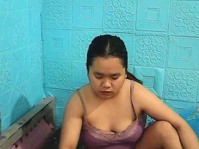 ShailaJeen webcam
