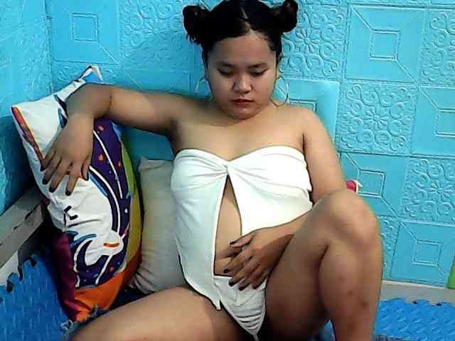 ShailaJeen webcam