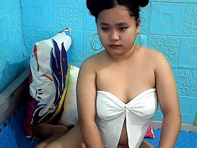 ShailaJeen webcam