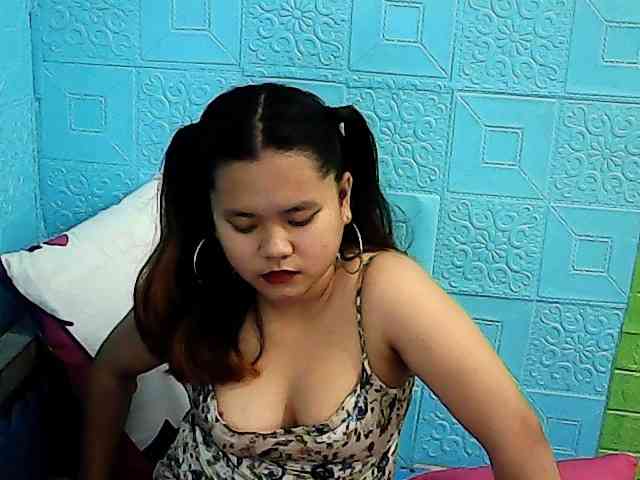 ShailaJeen webcam