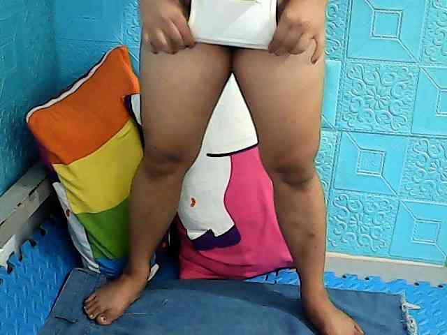 ShailaJeen webcam