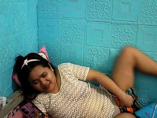 ShailaJeen webcam