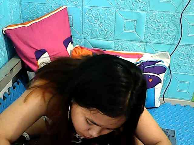 ShailaJeen webcam