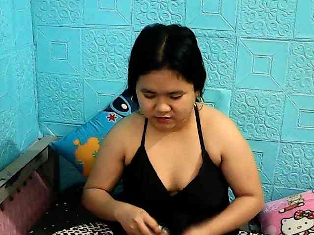 ShailaJeen webcam