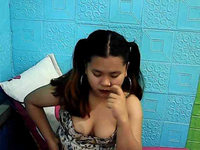 ShailaJeen webcam