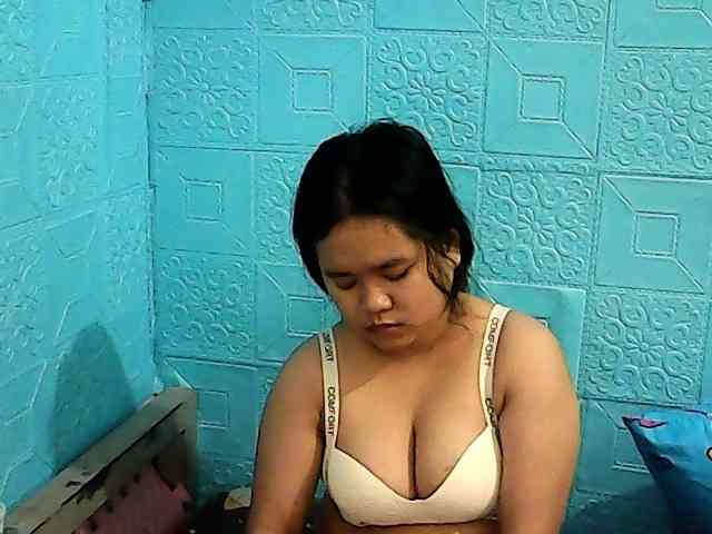 ShailaJeen webcam