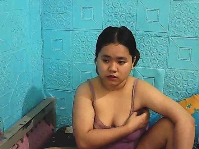 ShailaJeen webcam