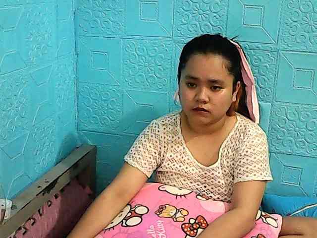 ShailaJeen webcam
