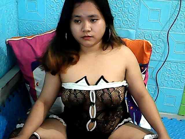 ShailaJeen webcam