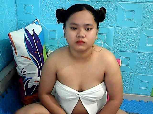 ShailaJeen webcam