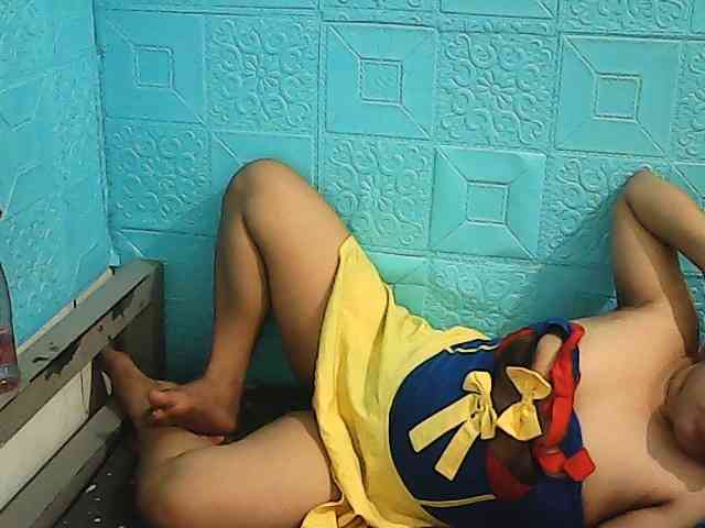 ShailaJeen webcam