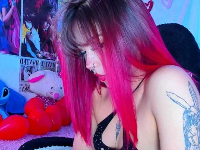 Sweetred11 from BongaCams is Freechat