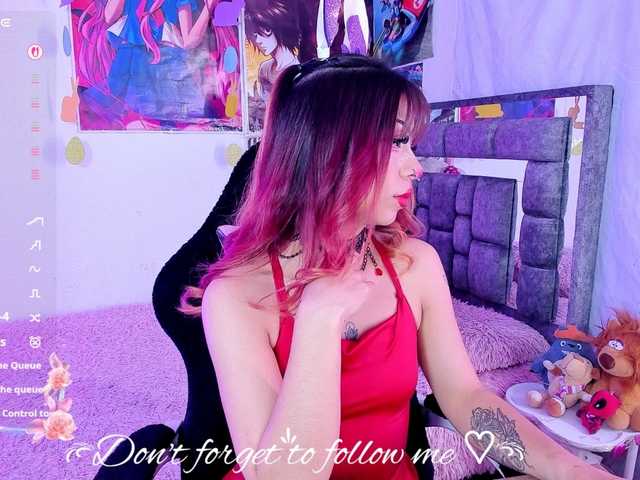 Sweetred11's BongaCams show and profile