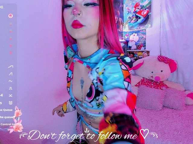 Sweetred11's BongaCams show and profile