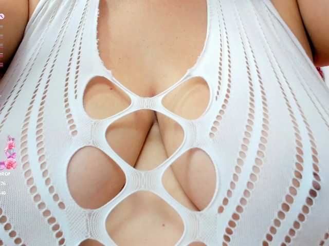 Celeste-Linco's BongaCams show and profile