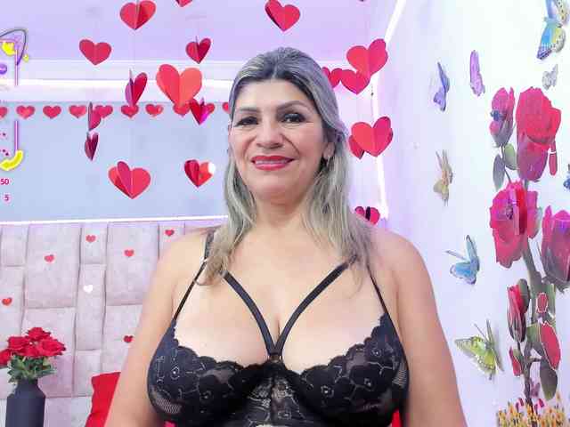 adult live sex cam Celeste-Linco