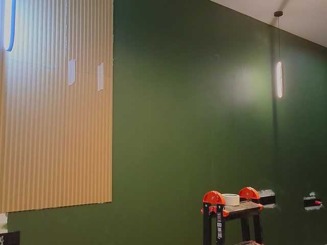 Emili1-'s BongaCams show and profile