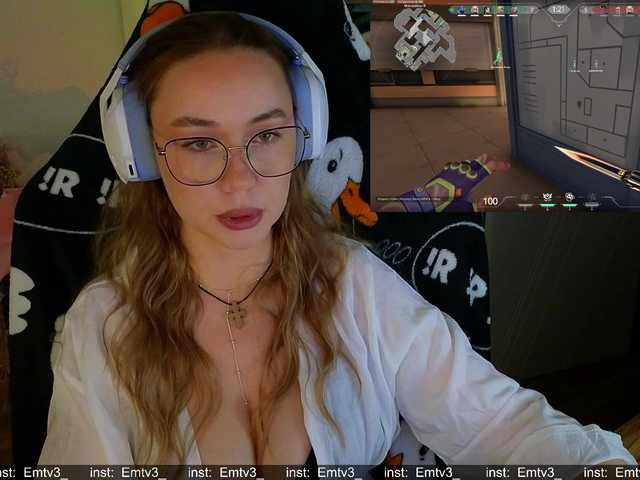 Emili1-'s BongaCams show and profile