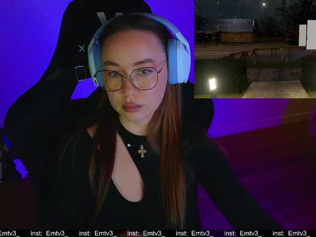 Emili1-'s BongaCams show and profile